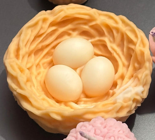 Nest Candle – Bird Nest & Eggs Decorative Candle