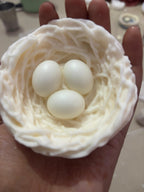 Nest Candle – Bird Nest & Eggs Decorative Candle